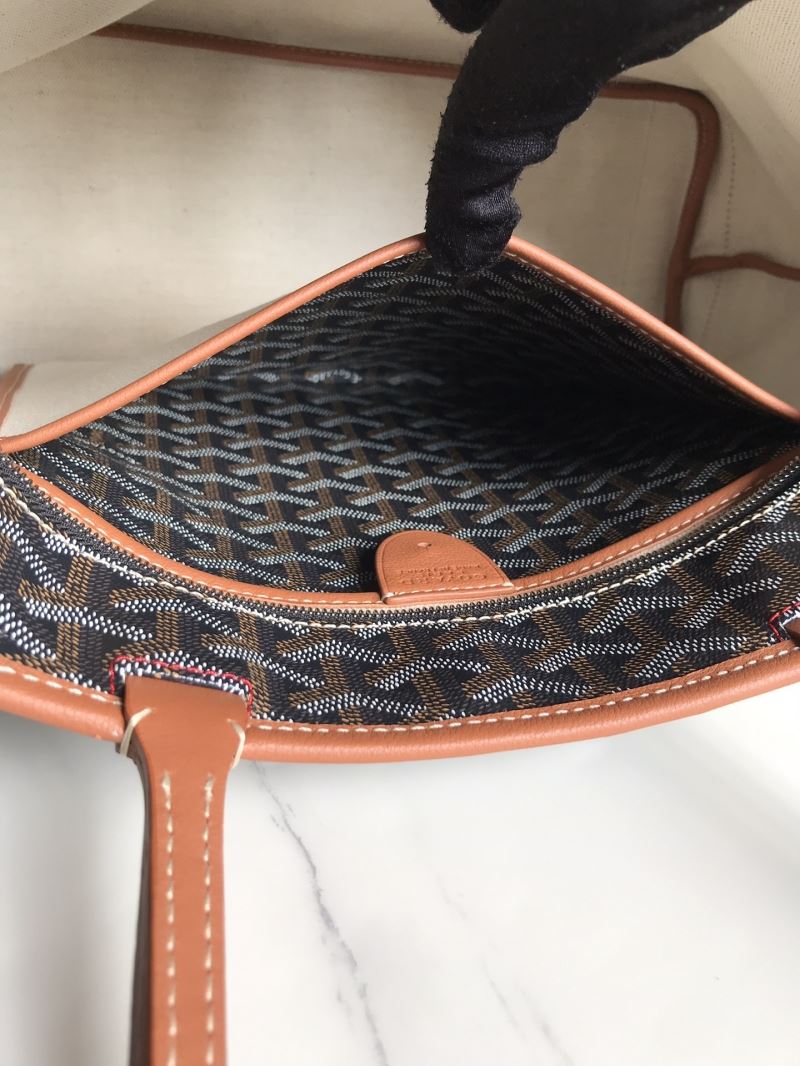 Goyard Shopping Bags